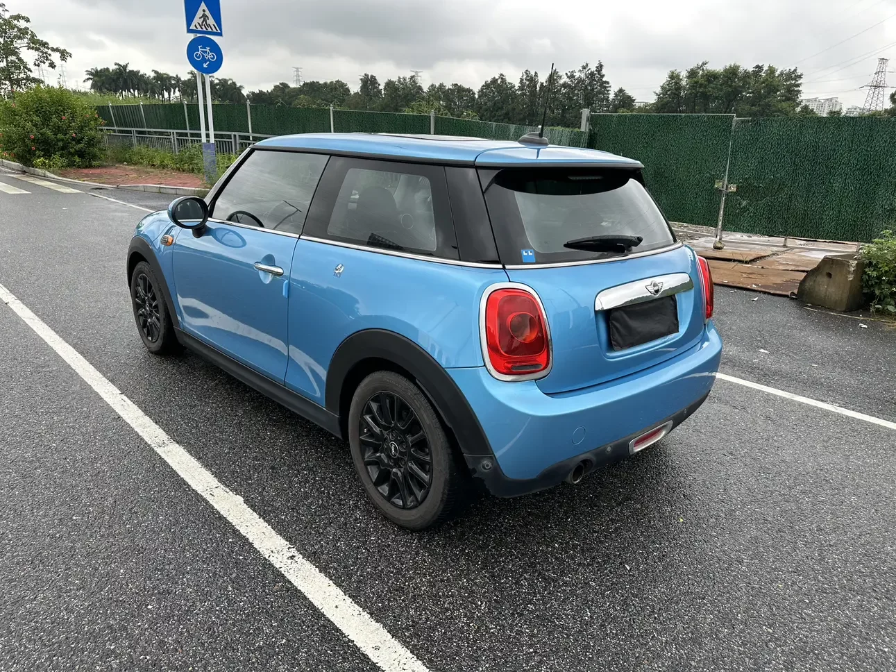 MINI MINI
