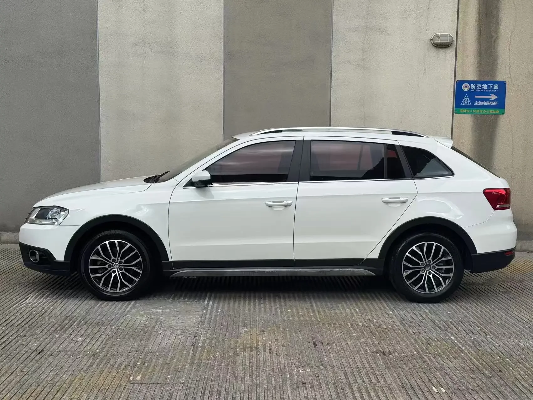 Volkswagen Lavida Wagon