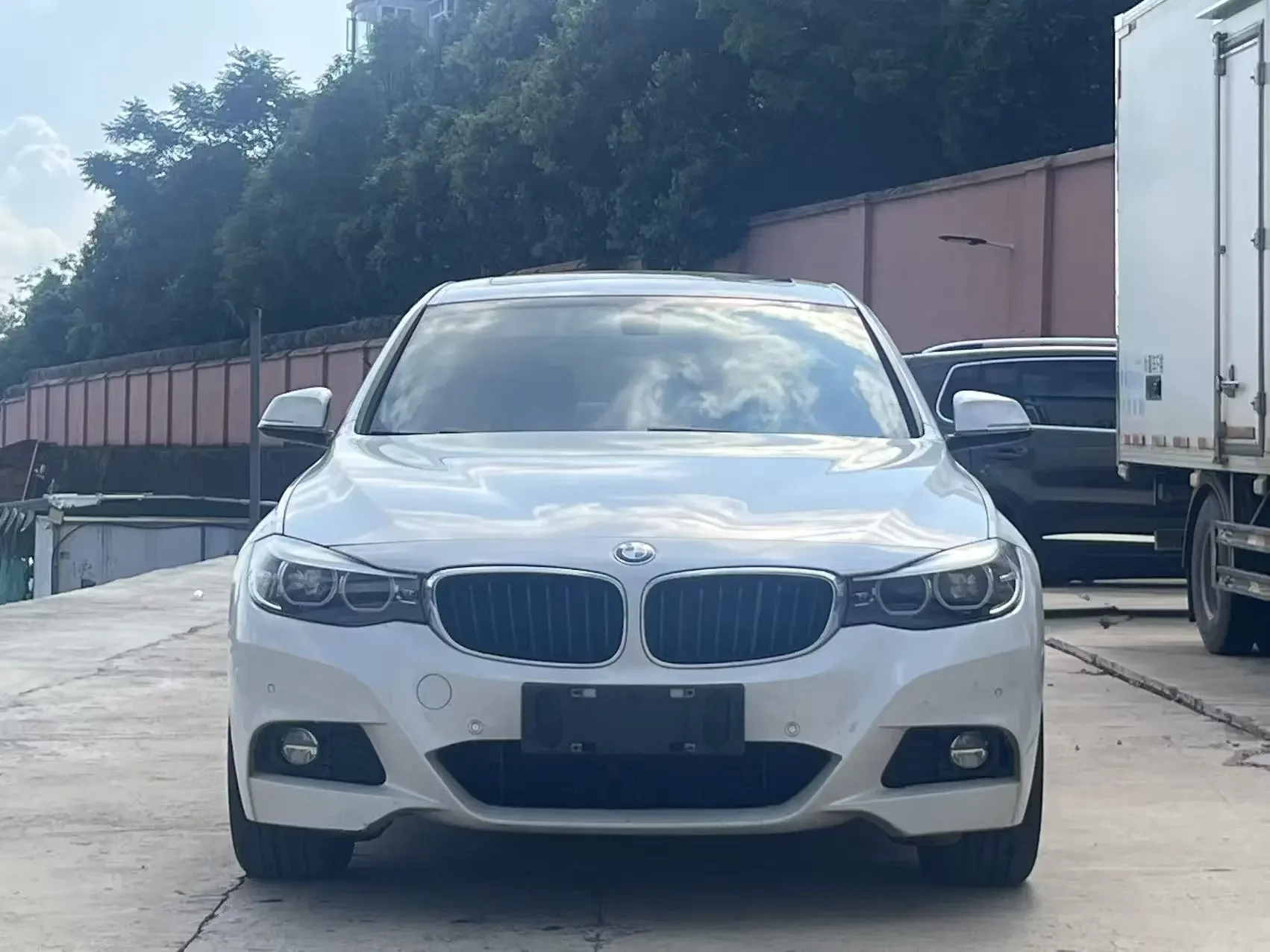 BMW 3 Series GT  из Китая