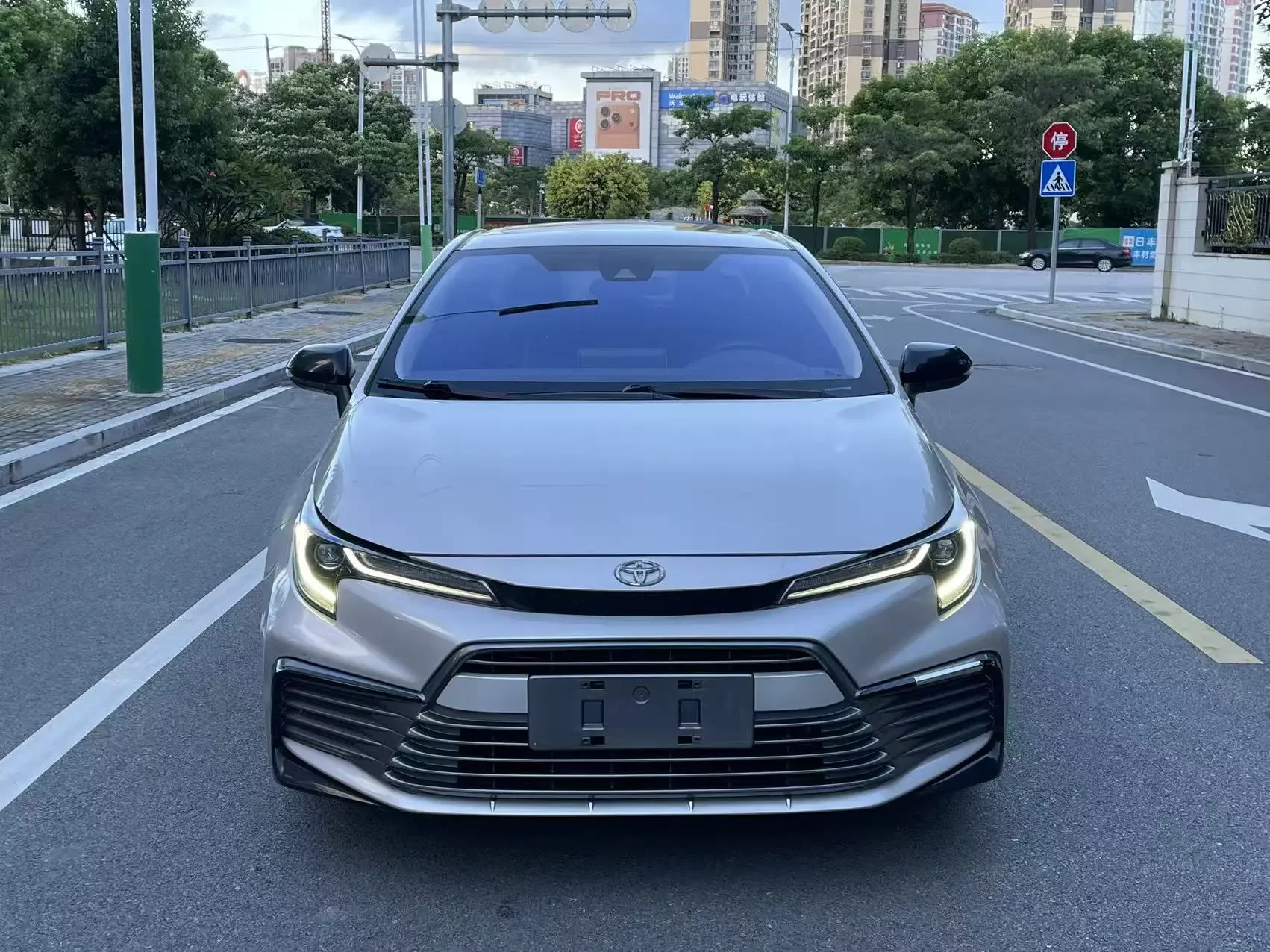 Toyota Levin (Ling Shang)  из Китая