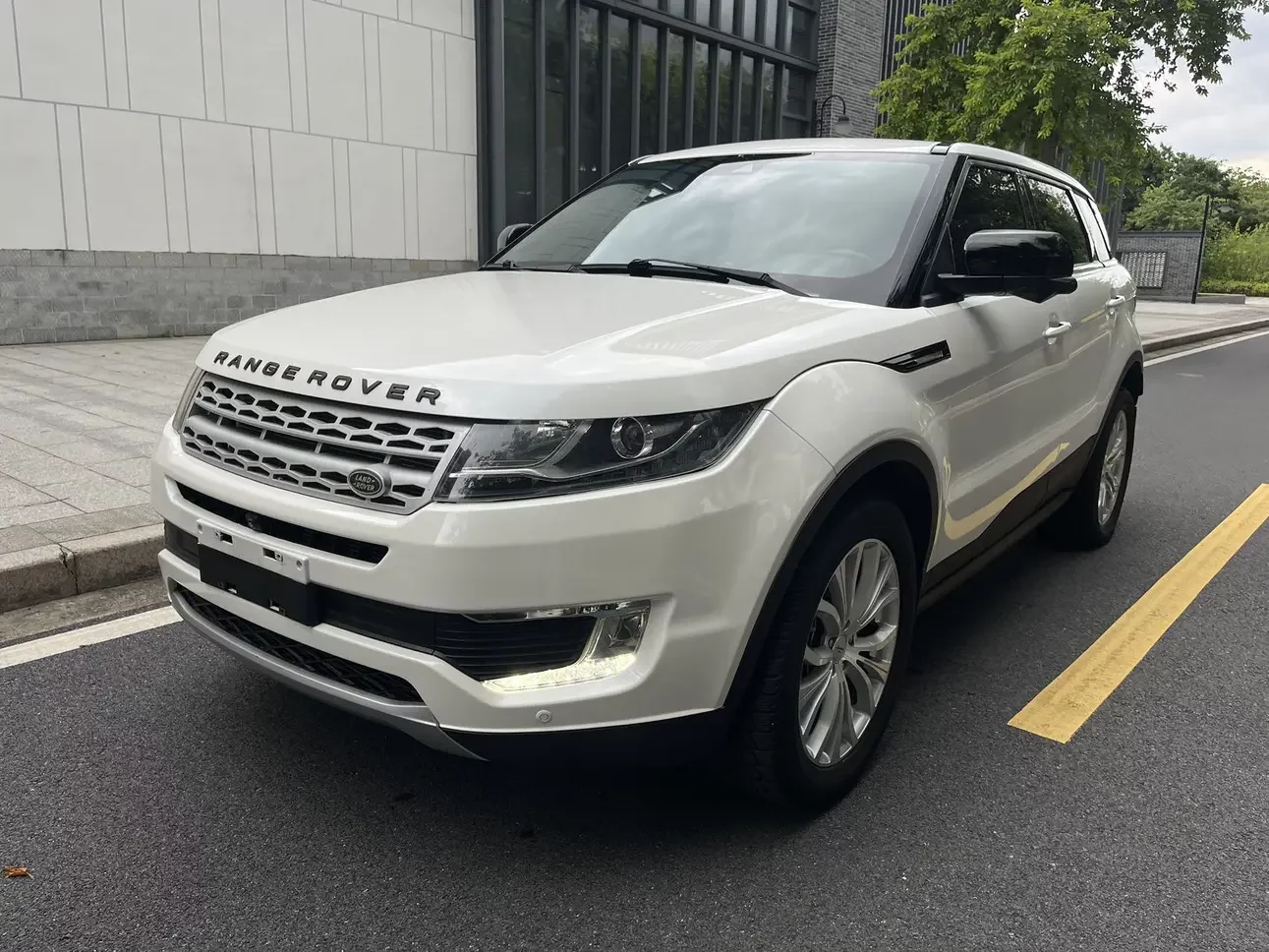 Lu Feng Landwind X7  из Китая