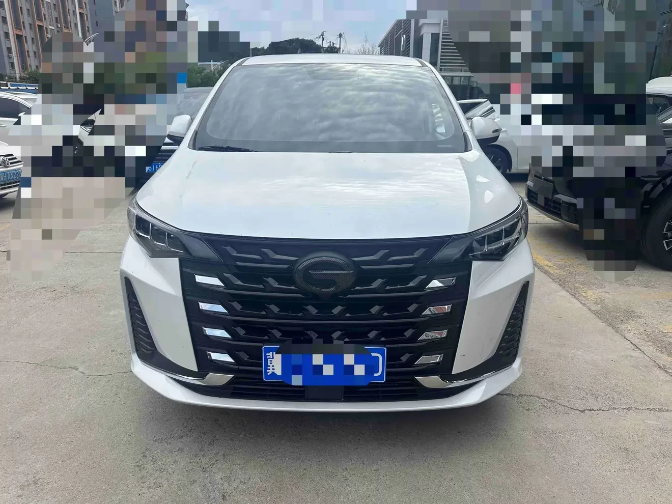 GAC Trumpchi M6  из Китая
