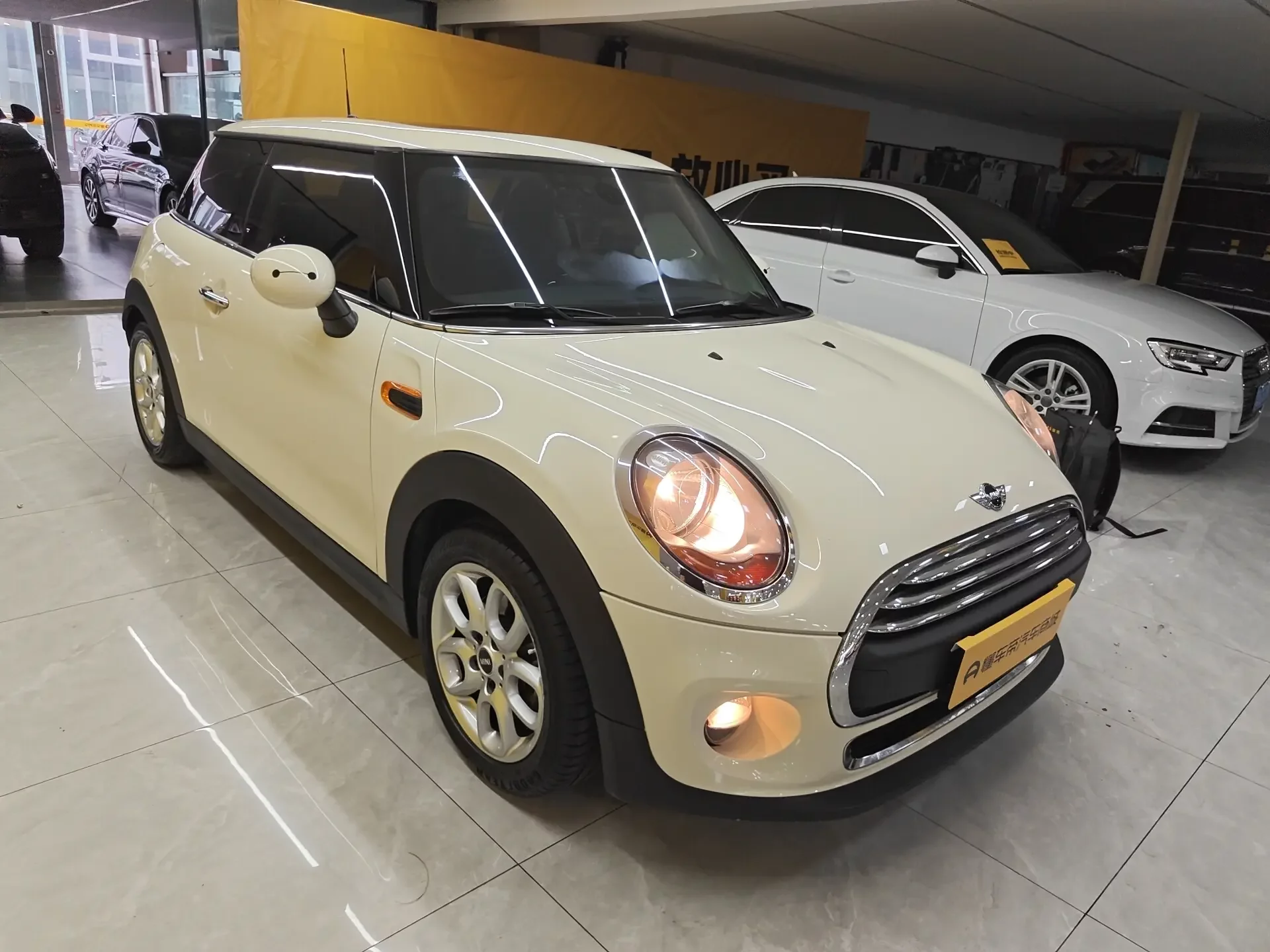 MINI 