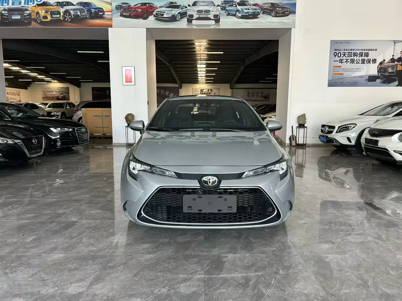 Toyota Levin (Lei Ling)  из Китая