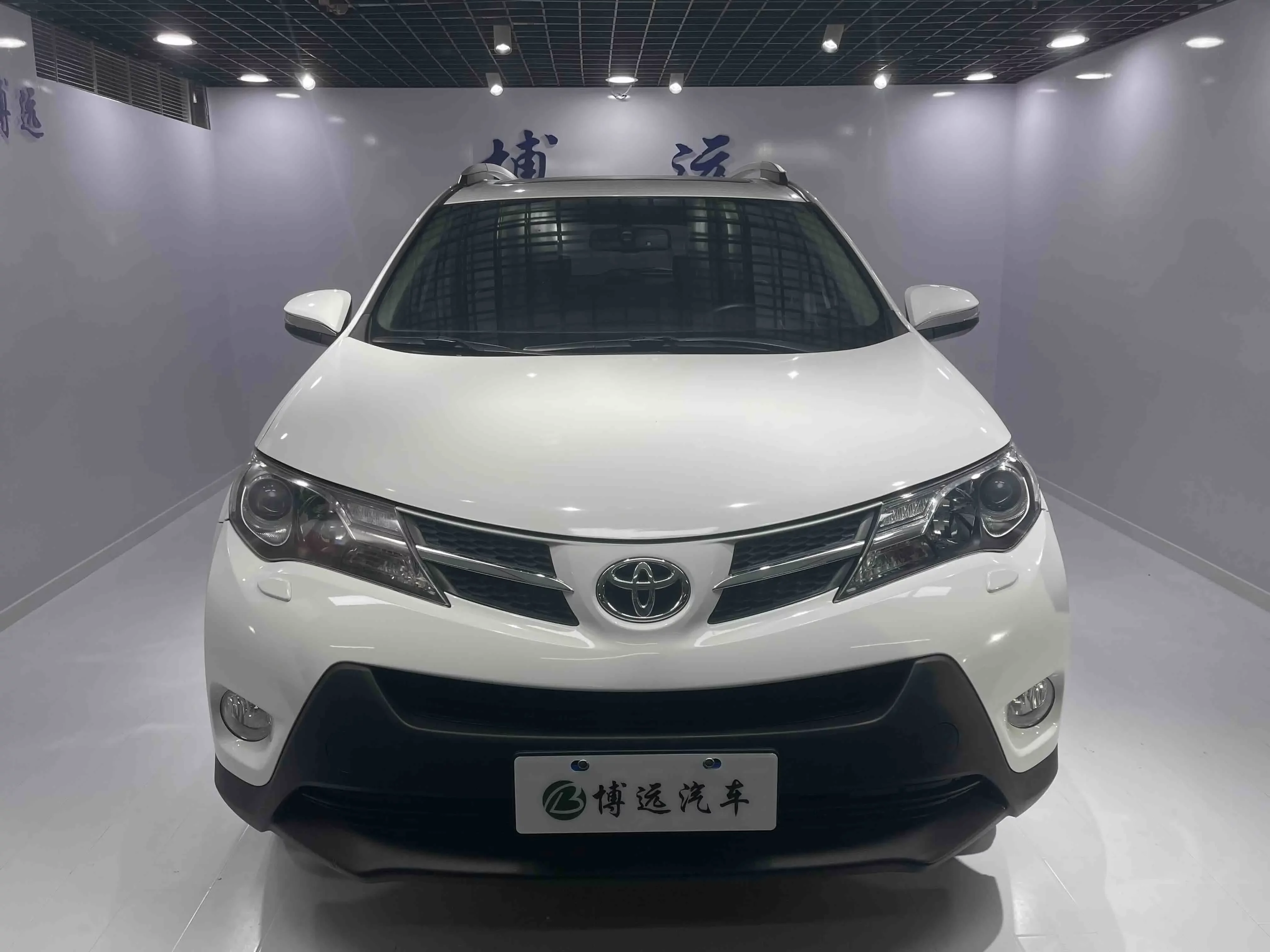 Toyota RAV4  из Китая