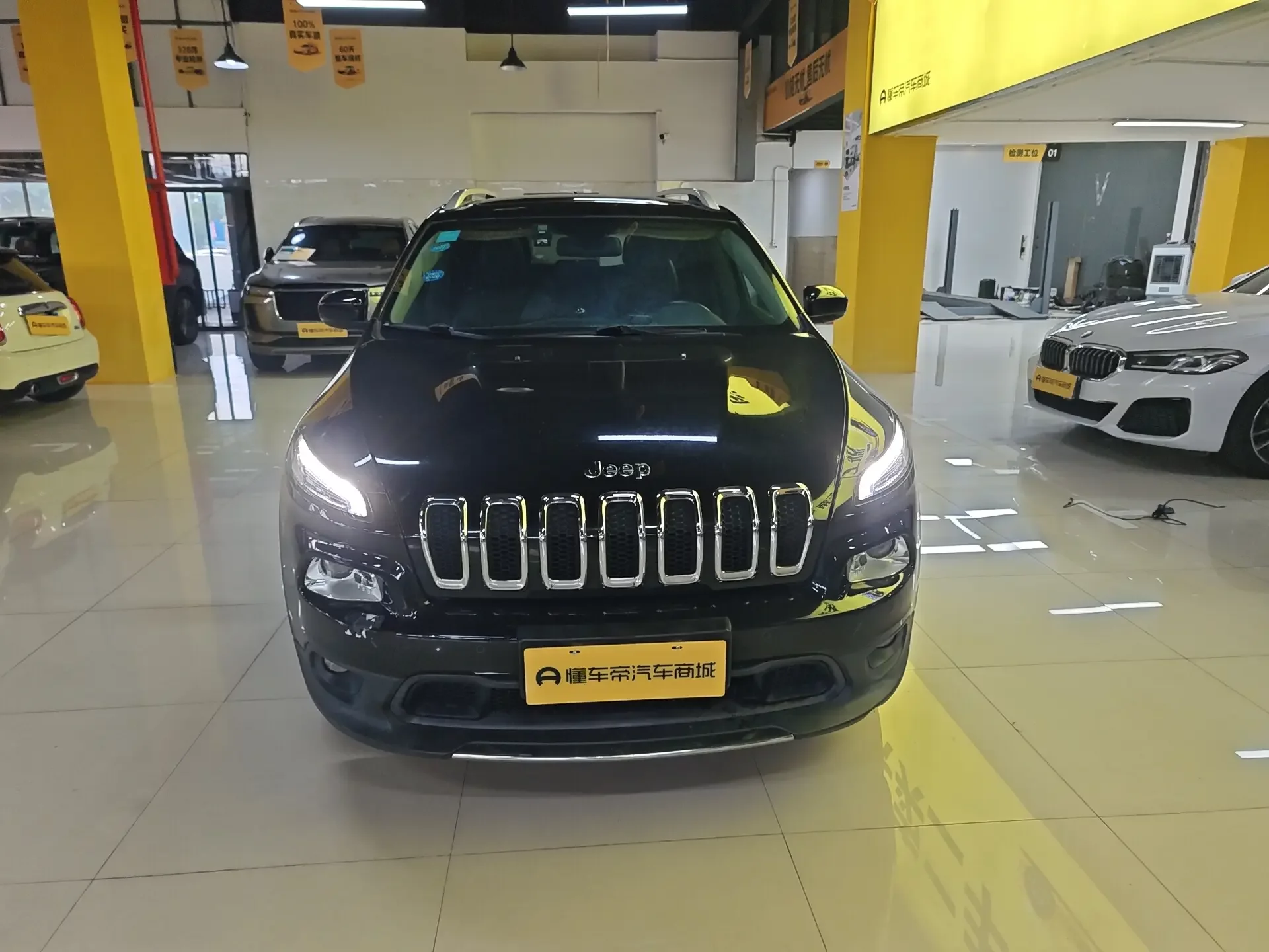 Jeep Cherokee  из Китая