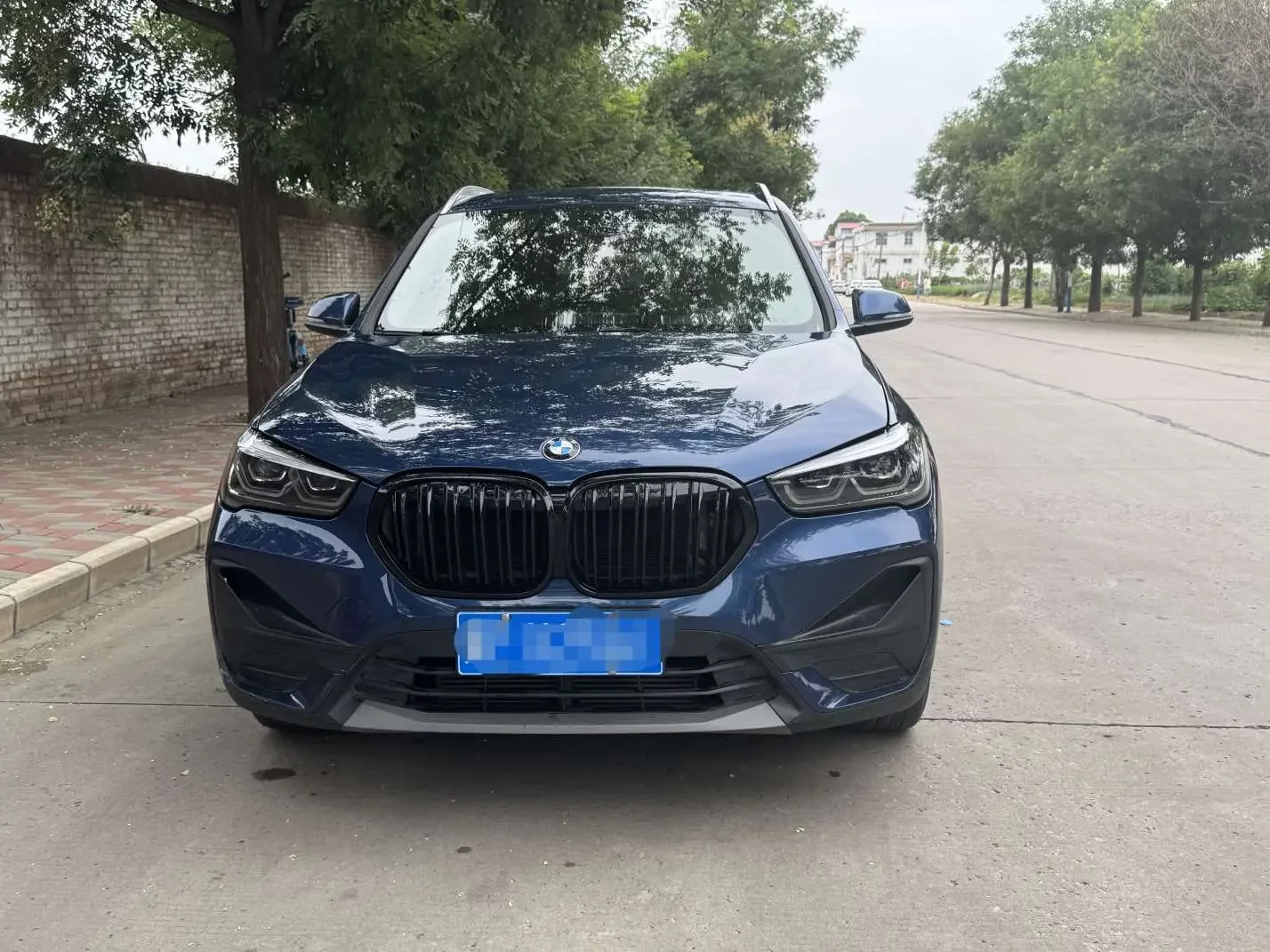 BMW X1  из Китая