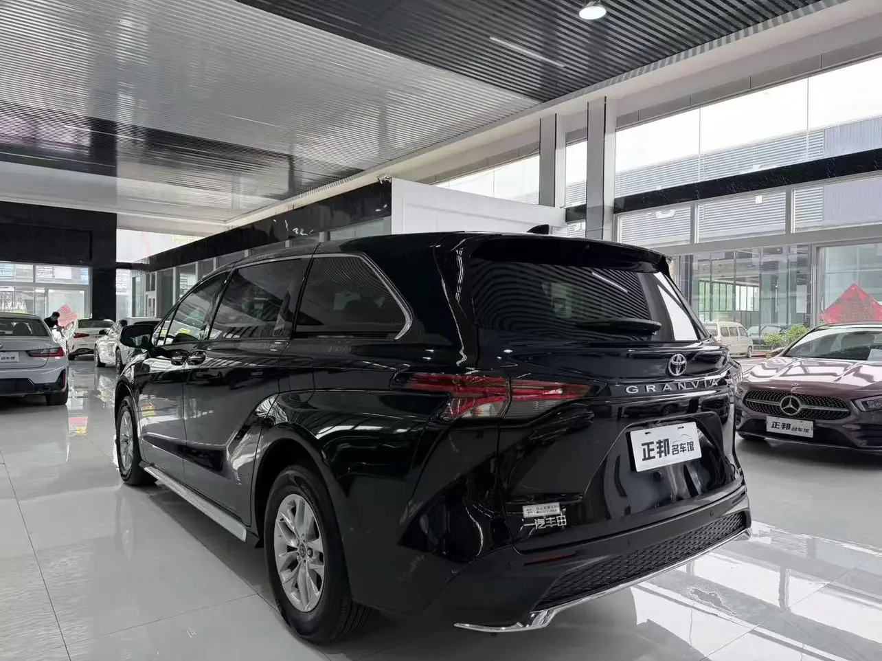 Toyota Granvia