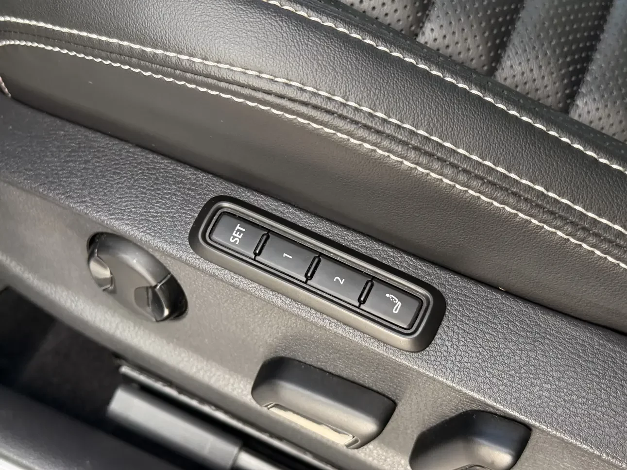 catalog-car-25