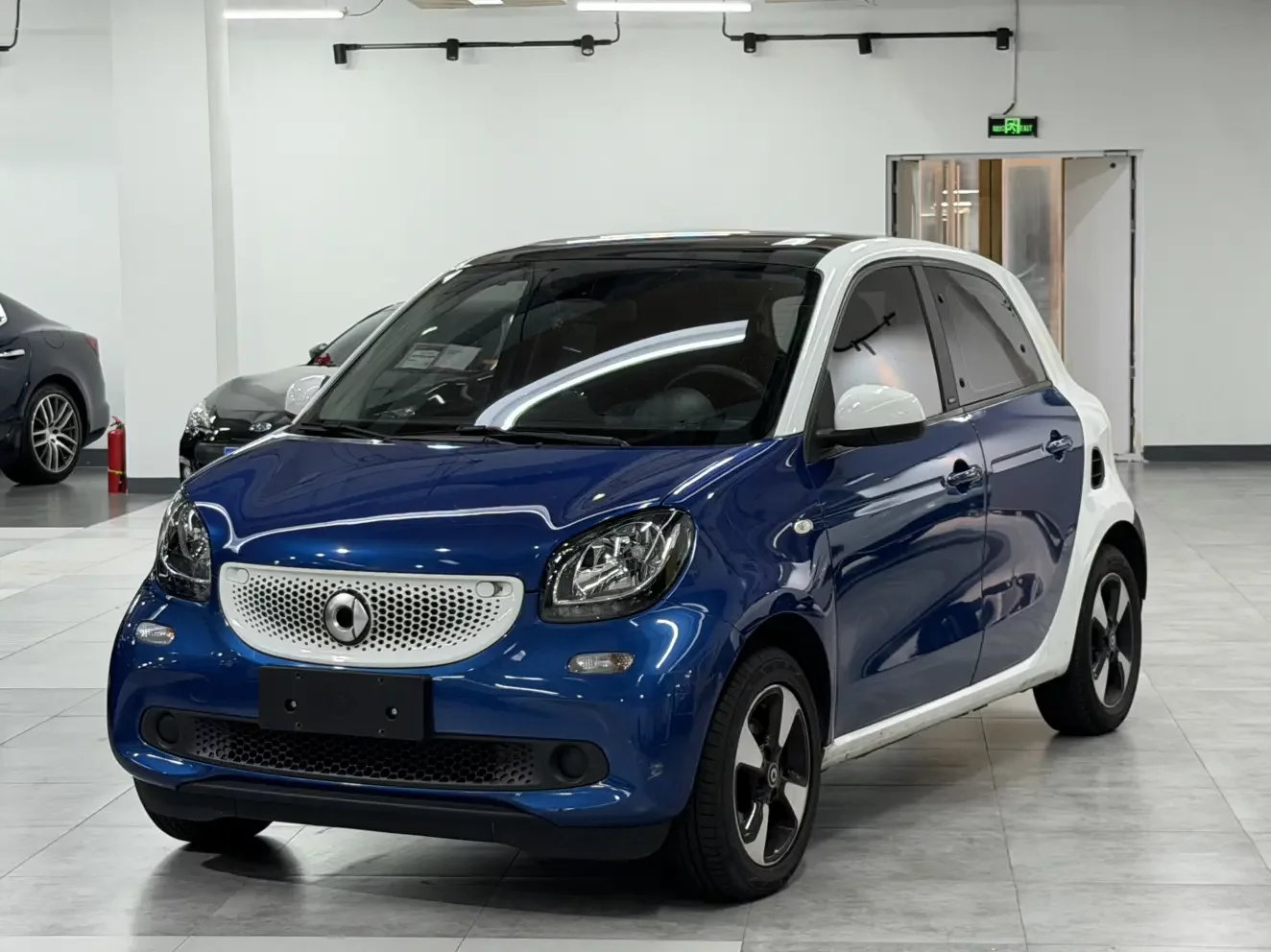 Smart forfour  из Китая