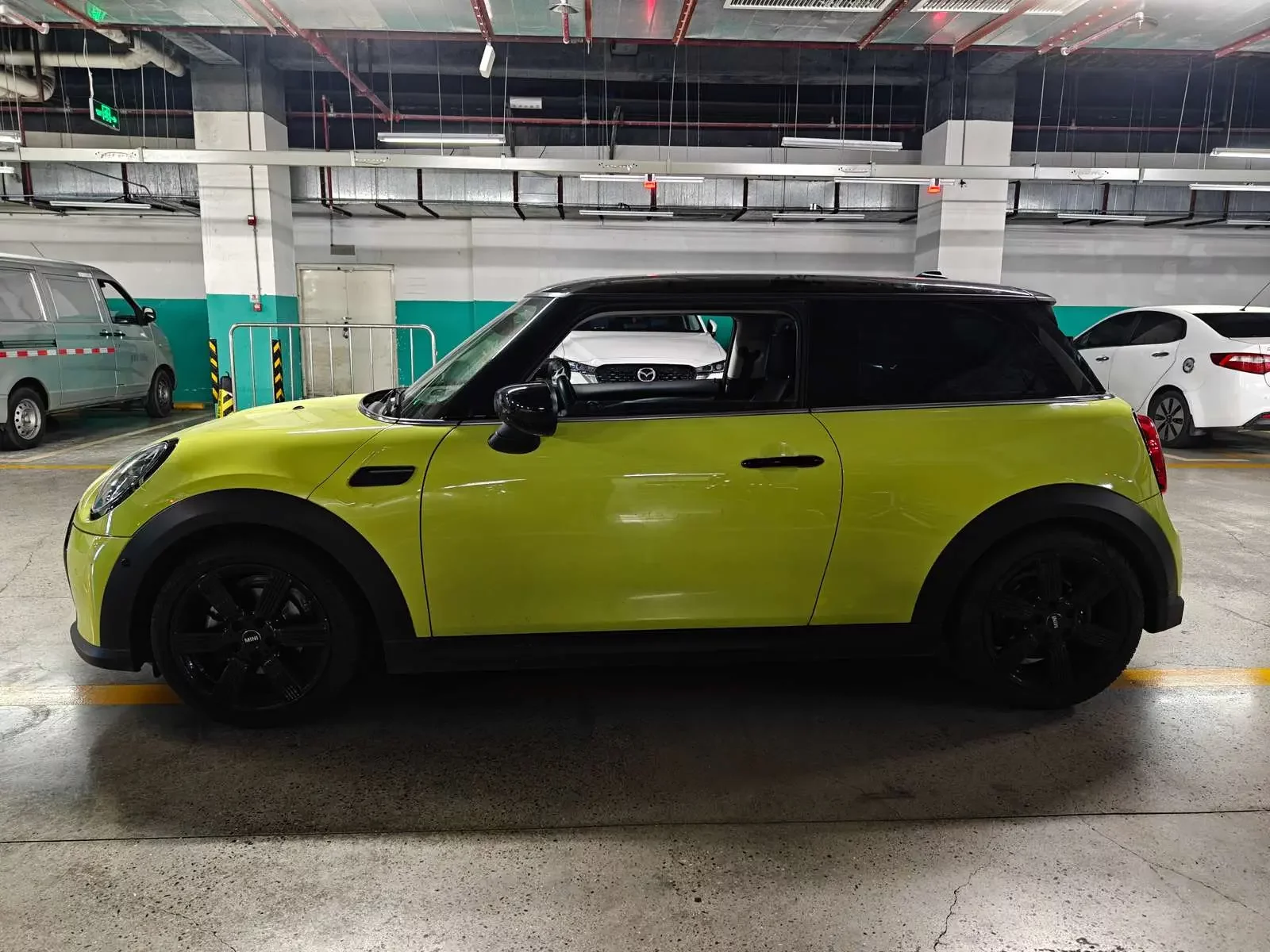 MINI 