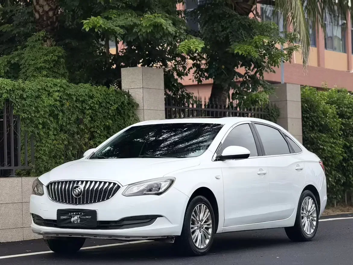 Buick Yinglang  из Китая