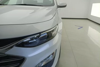 Chevrolet Malibu XL