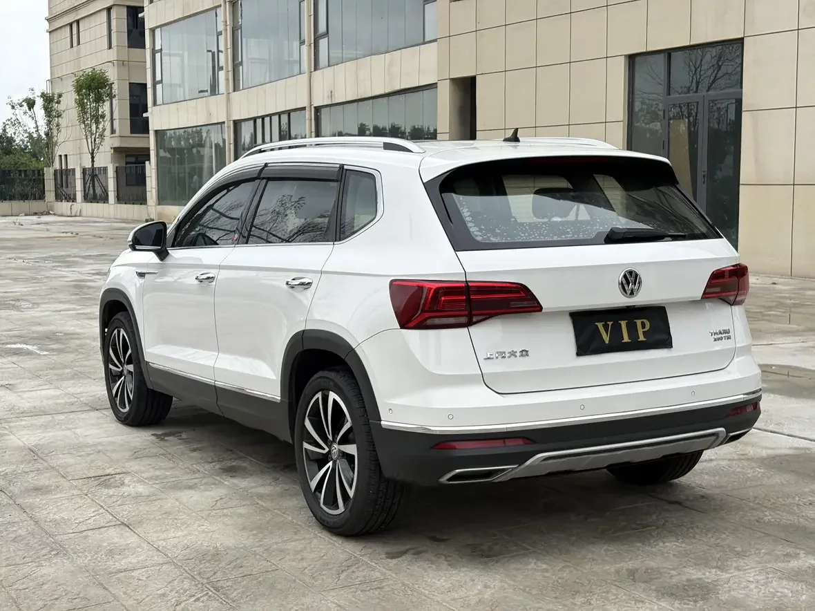 Volkswagen Tharu