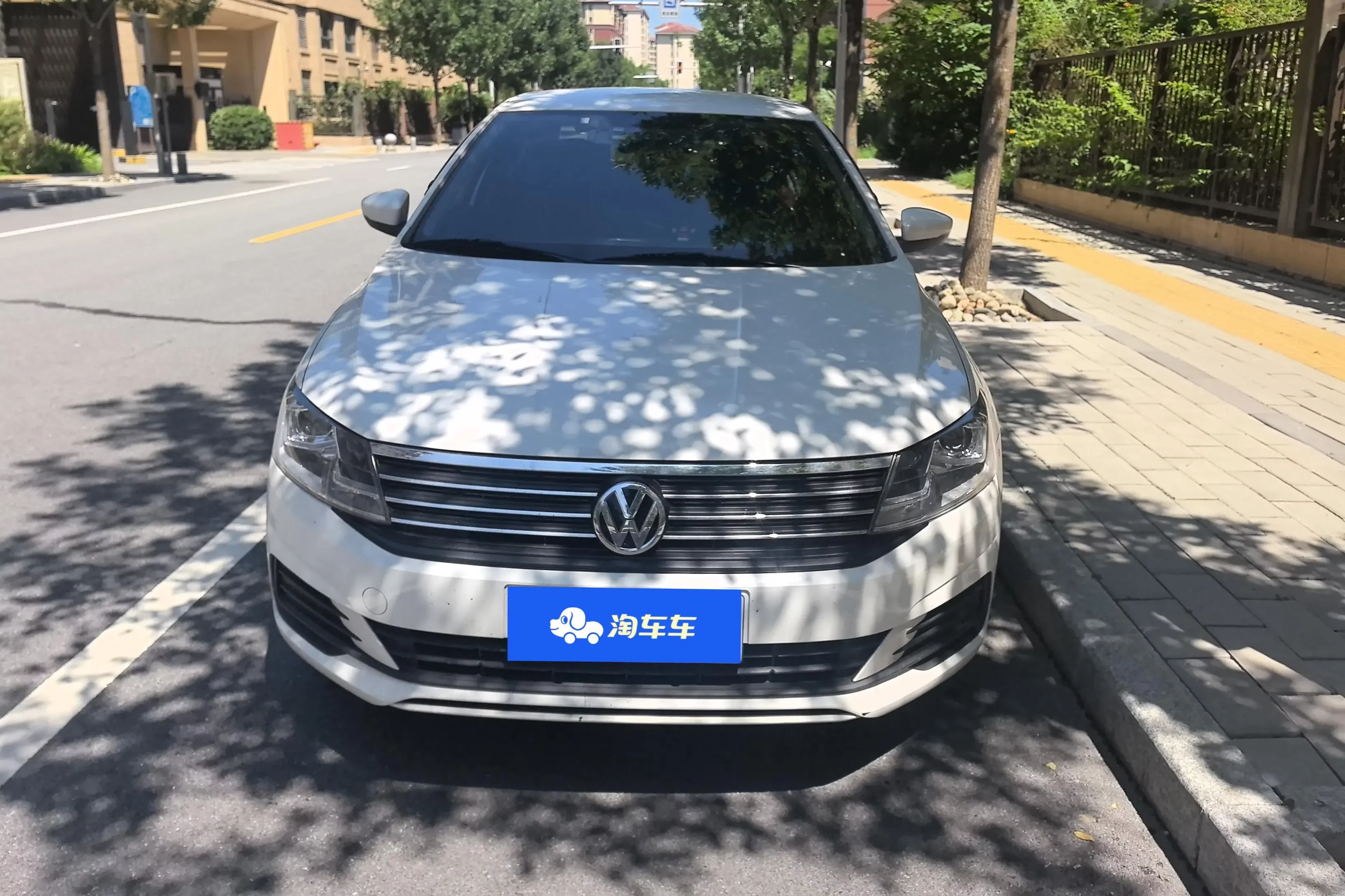 Volkswagen Lavida  из Китая