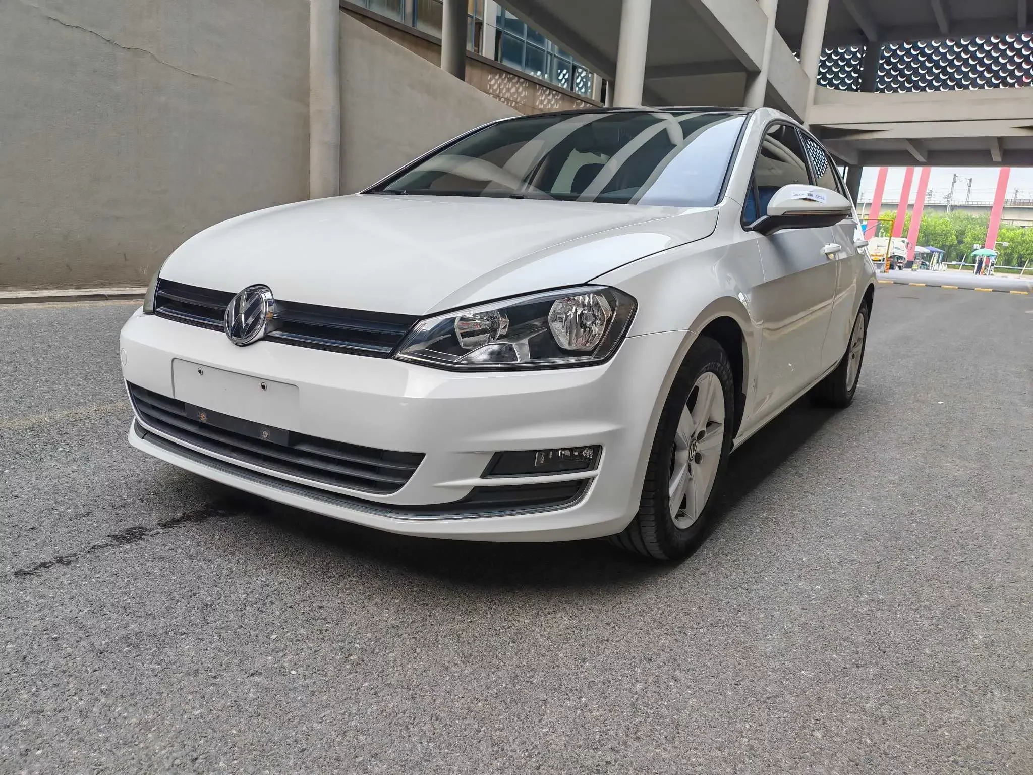 Volkswagen golf  из Китая