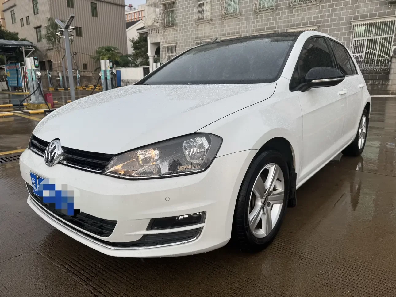 Volkswagen golf  из Китая