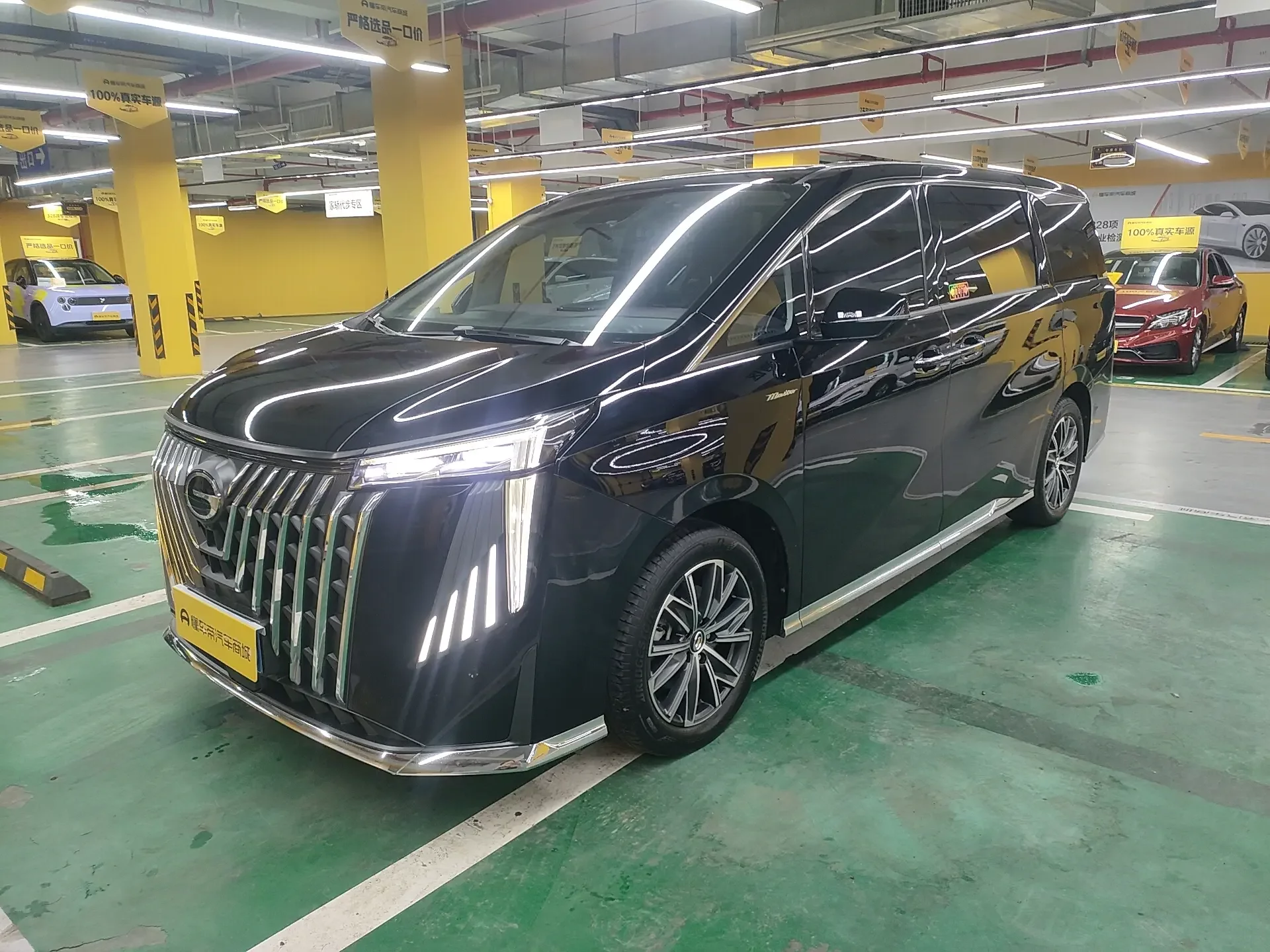GAC Trumpchi M8  из Китая