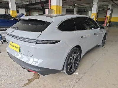 NIO ET5T