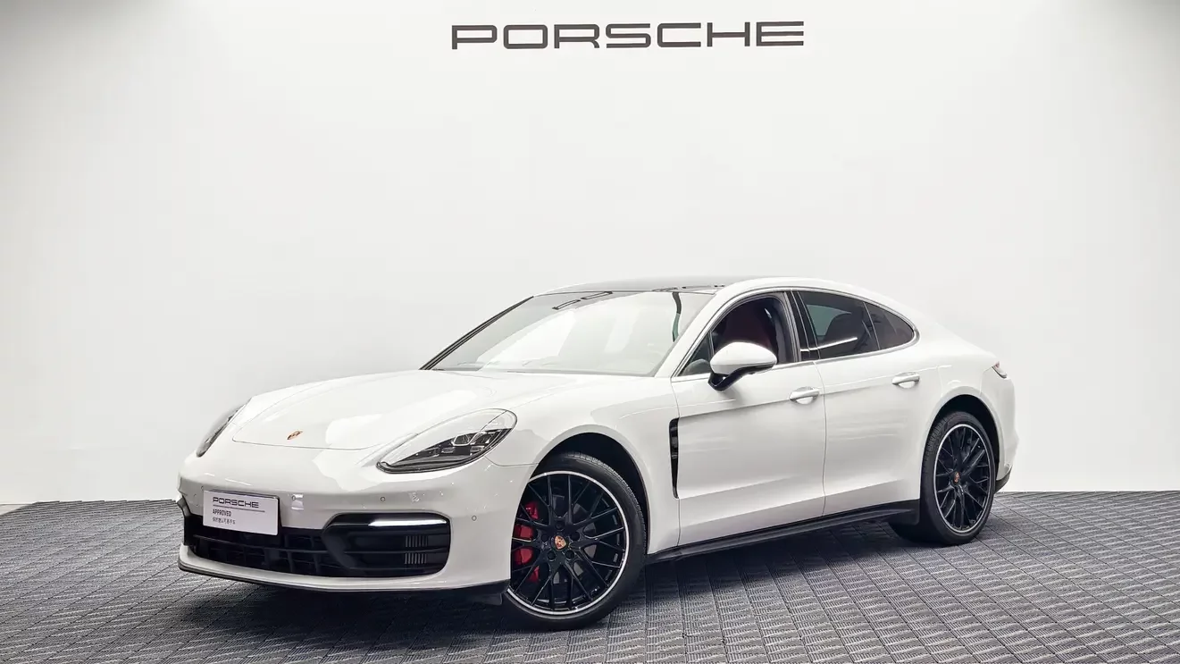 Porsche Panamera  из Китая