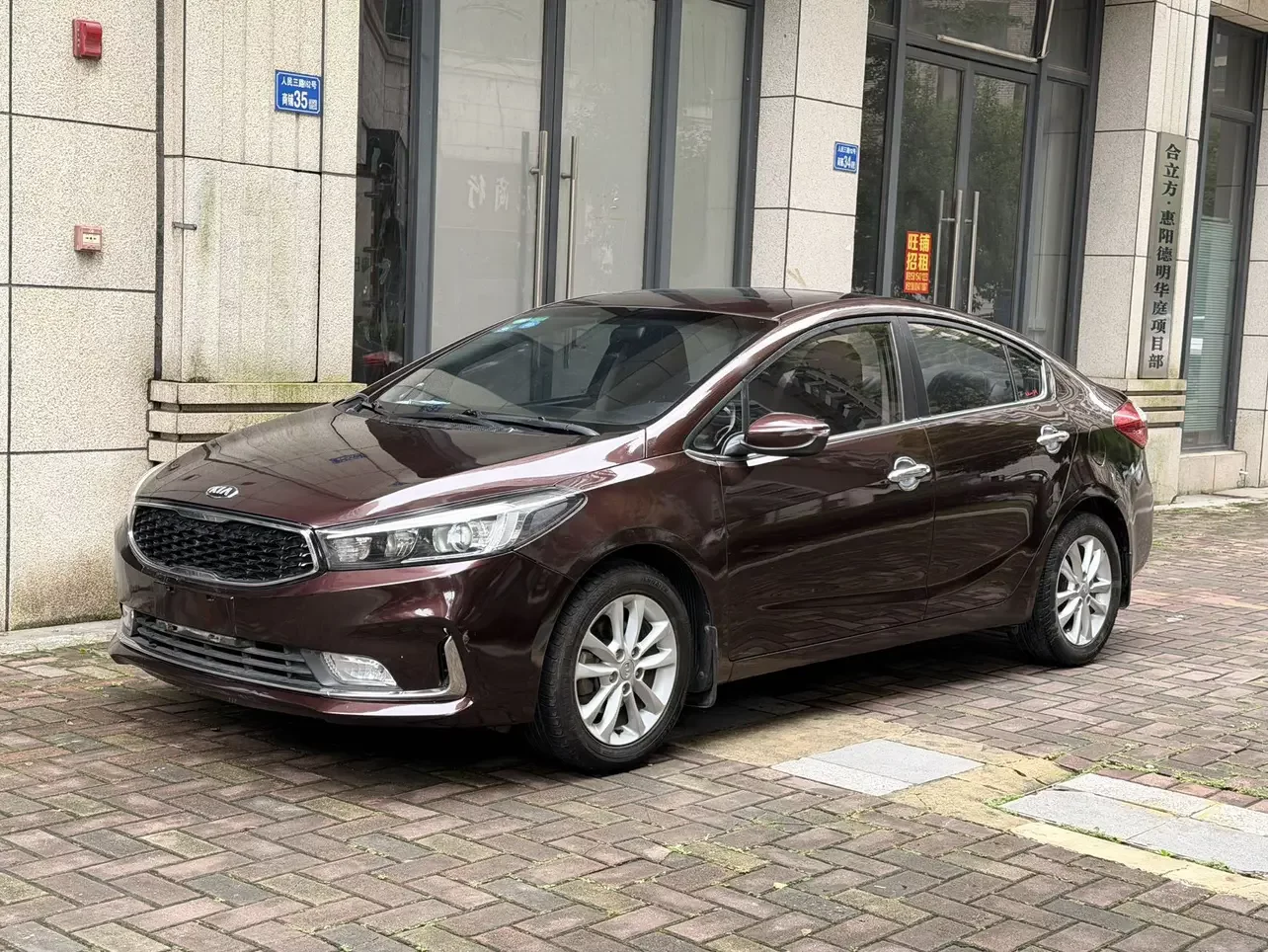 Kia K3  из Китая