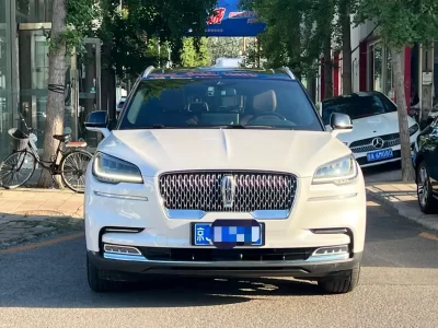 Lincoln Aviator