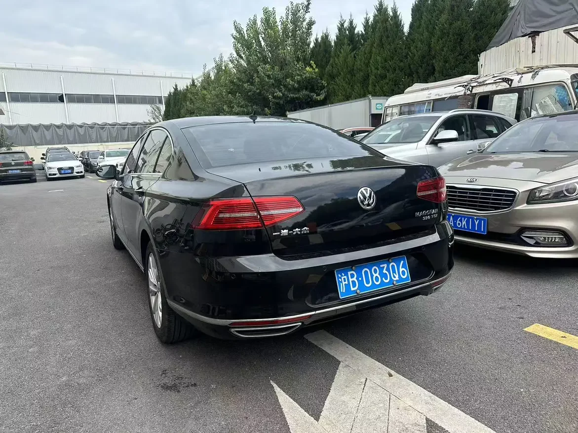 Volkswagen Magotan