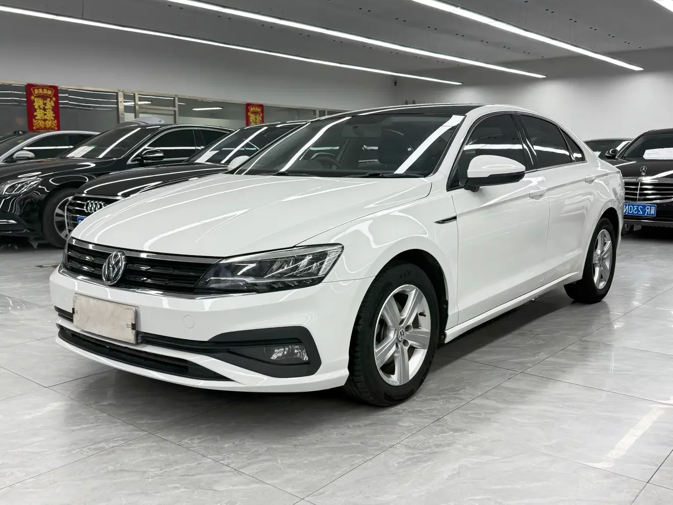 Volkswagen Lamando (Lingdu)  из Китая