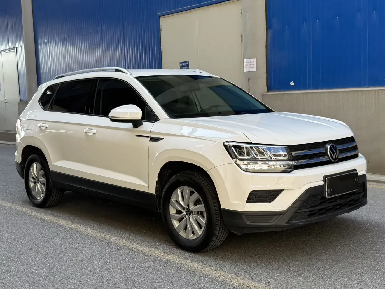 Volkswagen Tharu