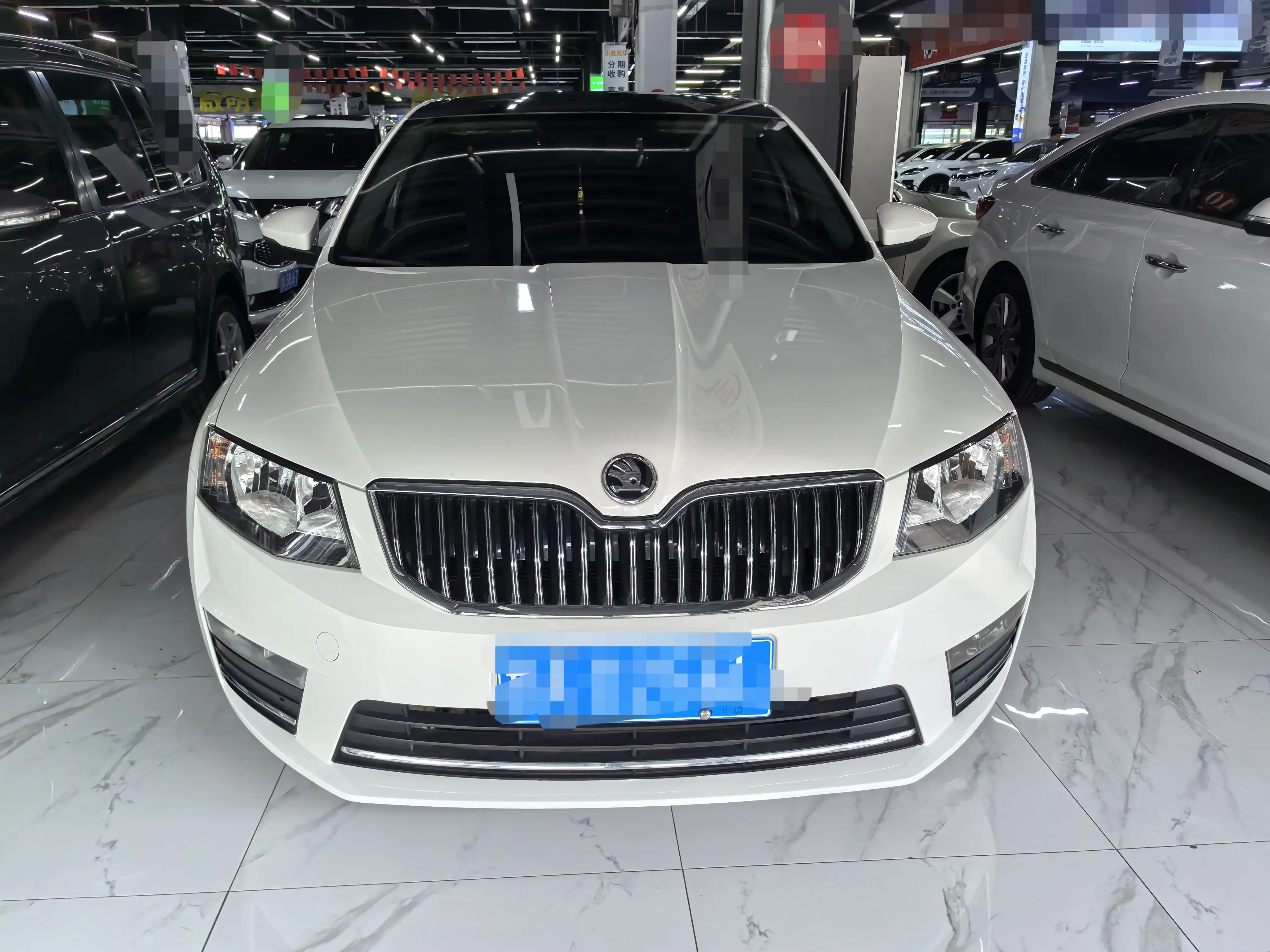 Skoda Octavia  из Китая