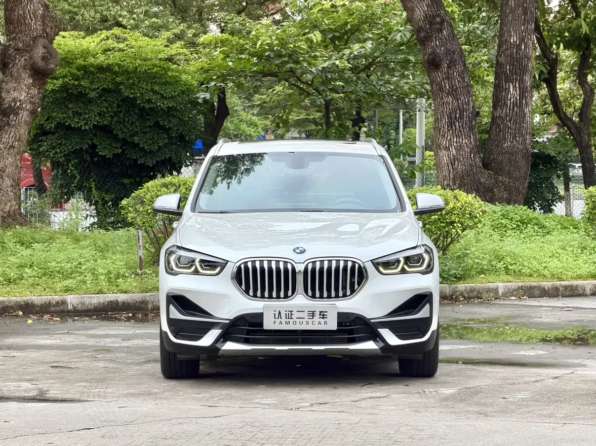 BMW X1  из Китая