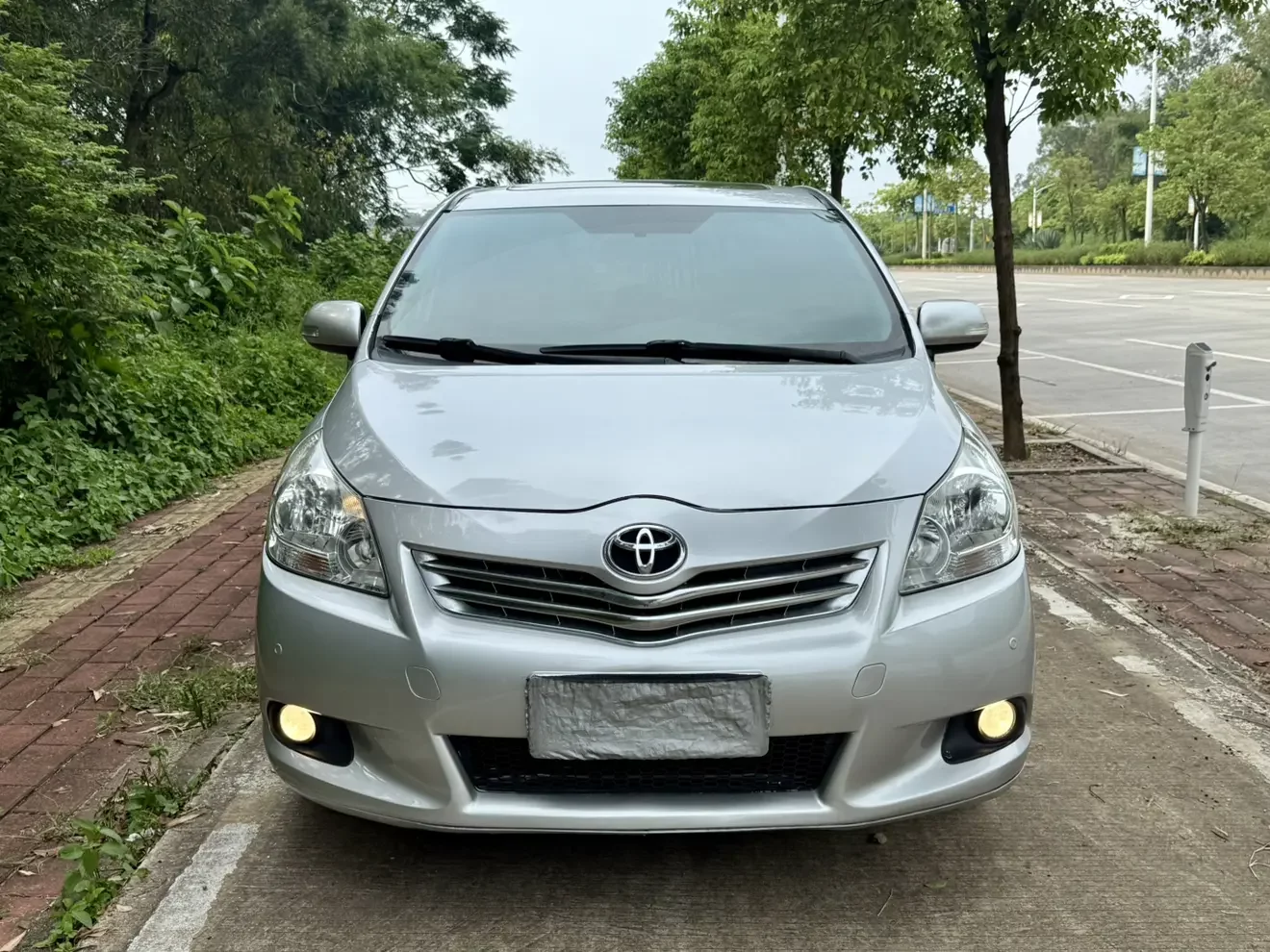 Toyota Verso / EZ