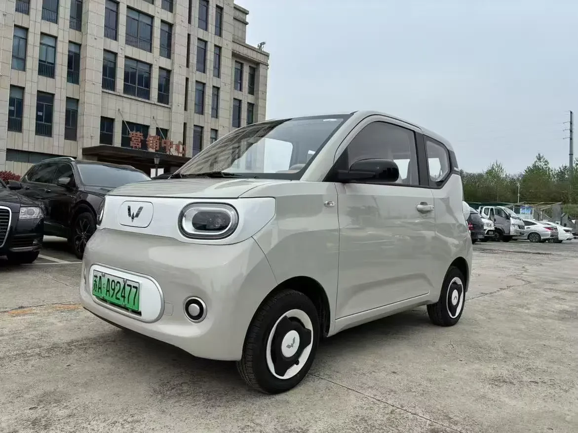Wuling Hongguang MINIEV  из Китая