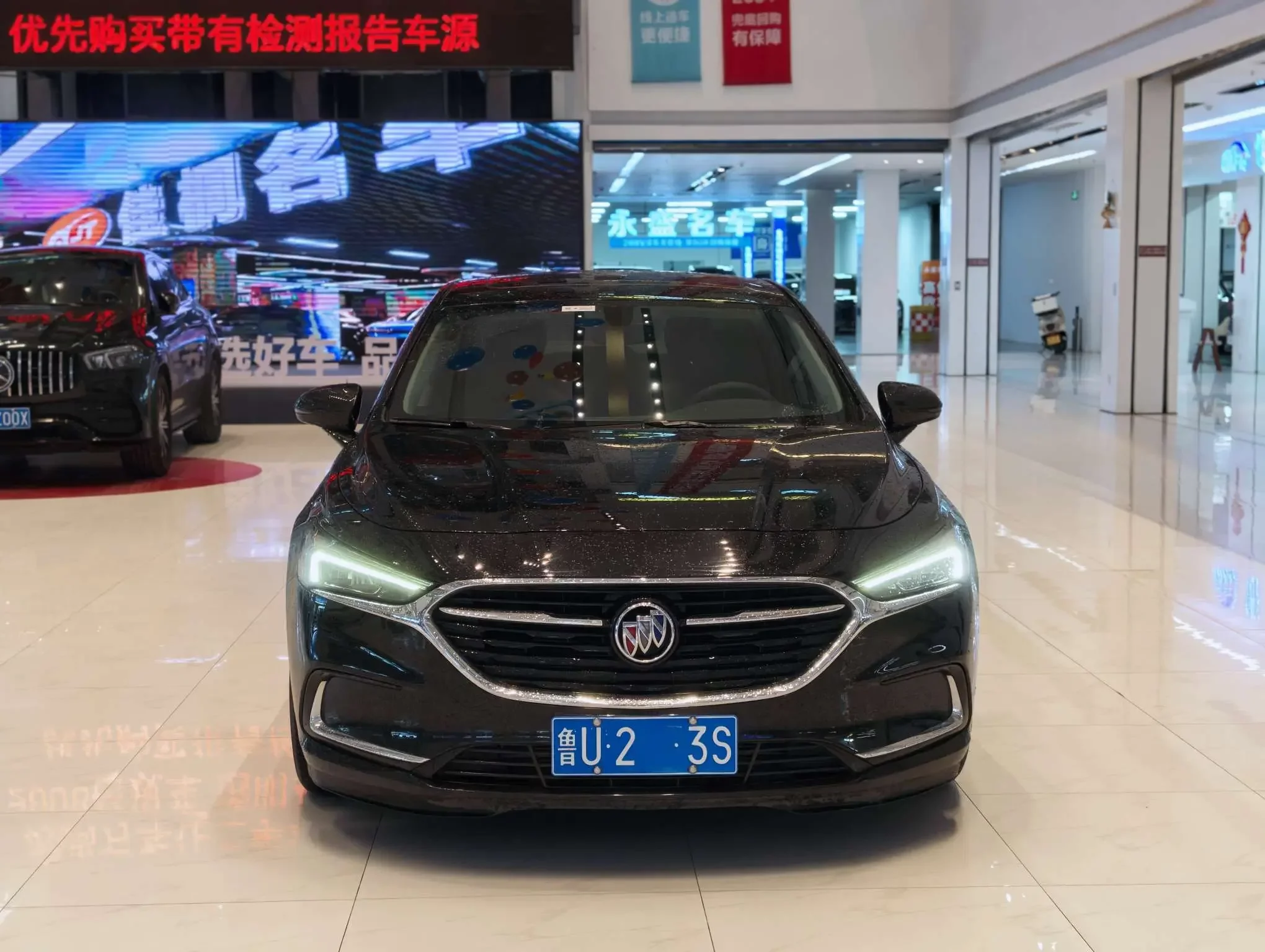 Buick LaCrosse  из Китая