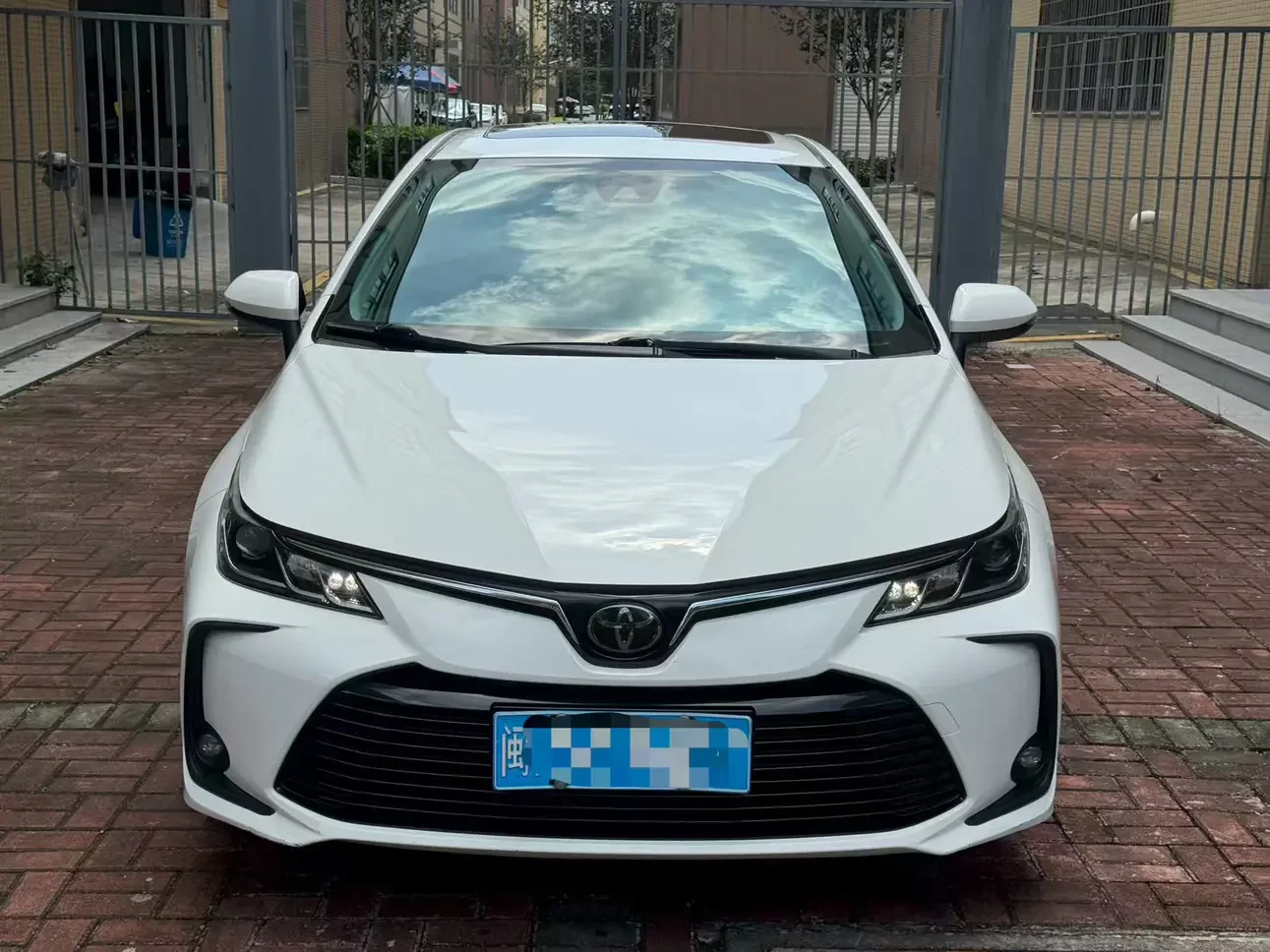 Toyota Corolla  из Китая