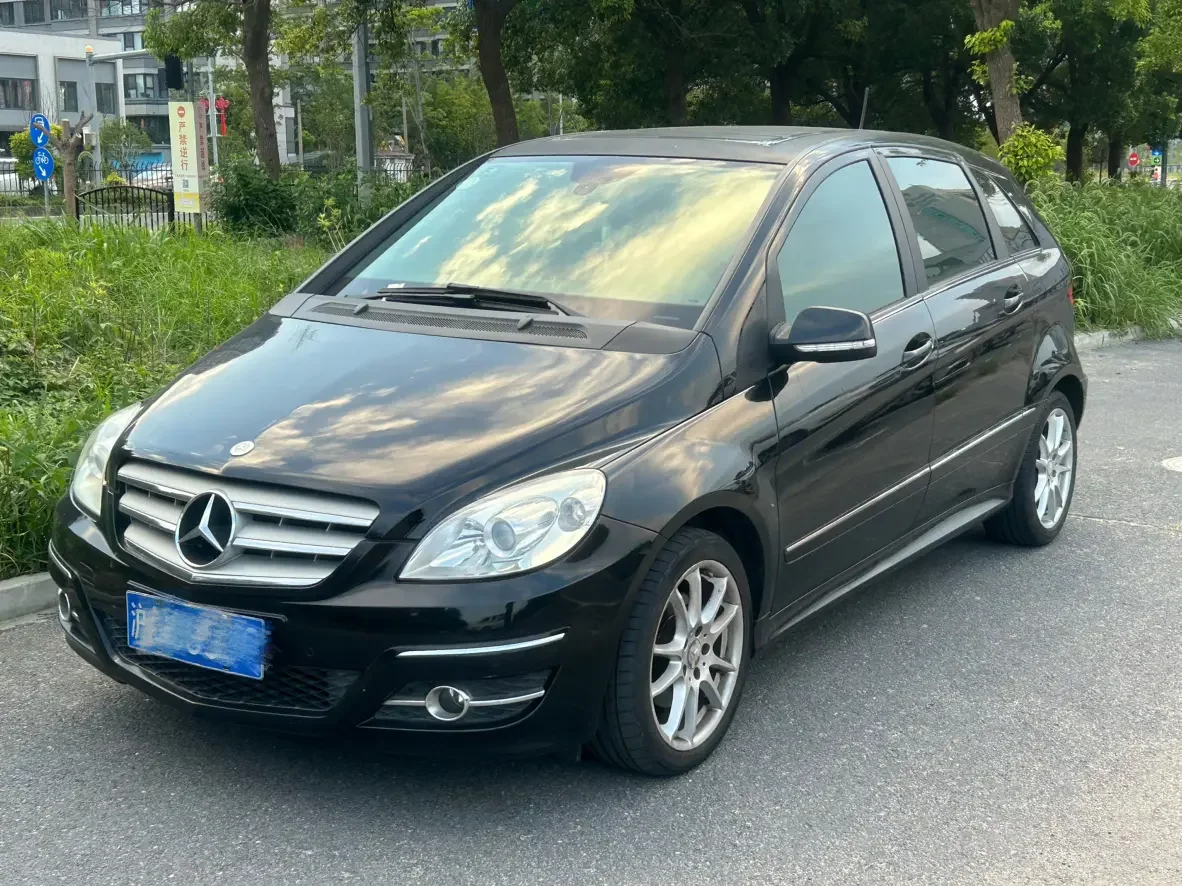 Mercedes-Benz B Class