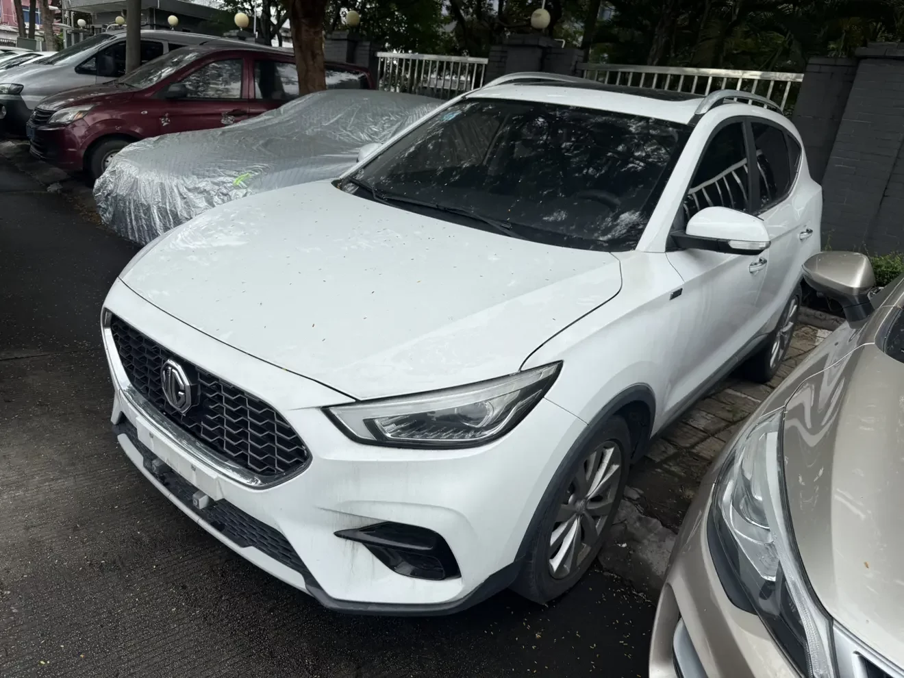MG ZS  из Китая