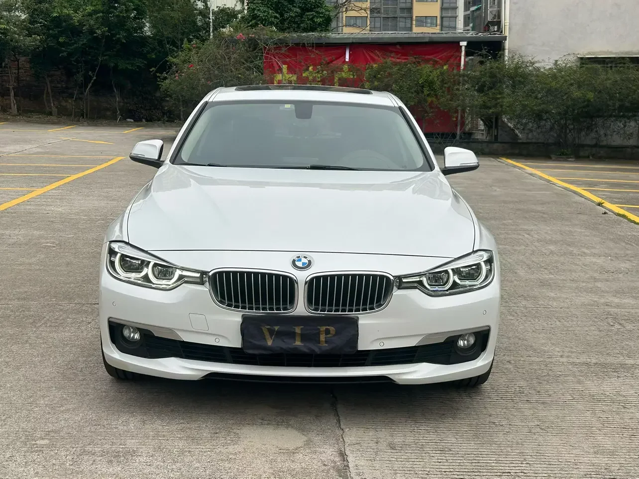BMW 3 Series  из Китая