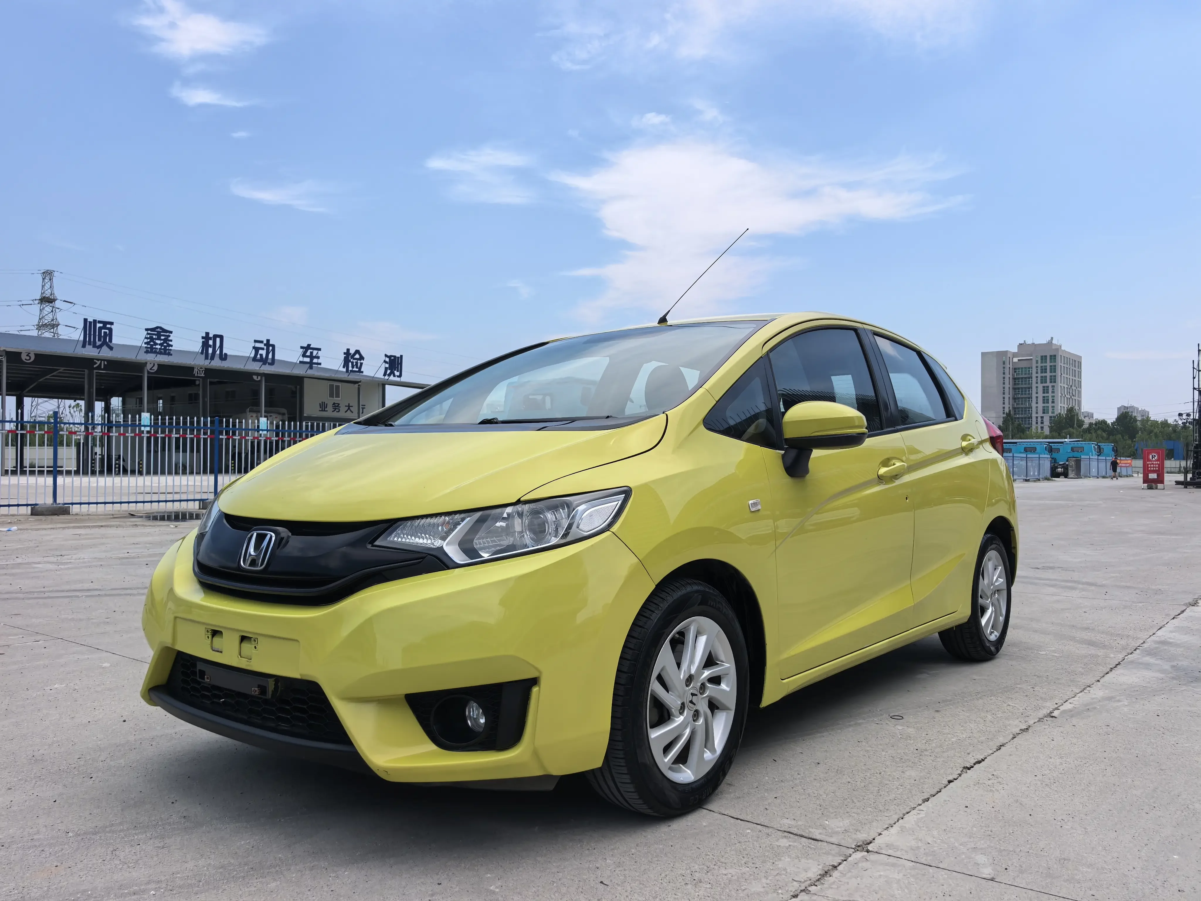 Honda Fit  из Китая