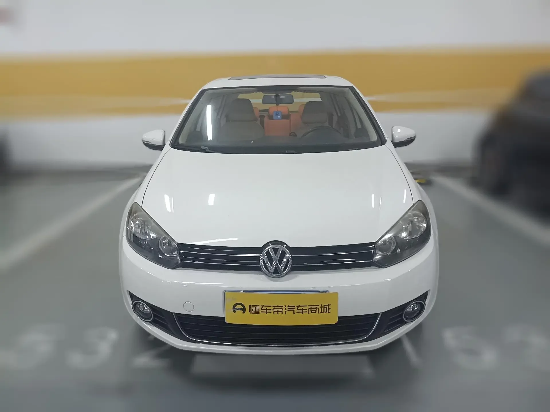 Volkswagen golf  из Китая