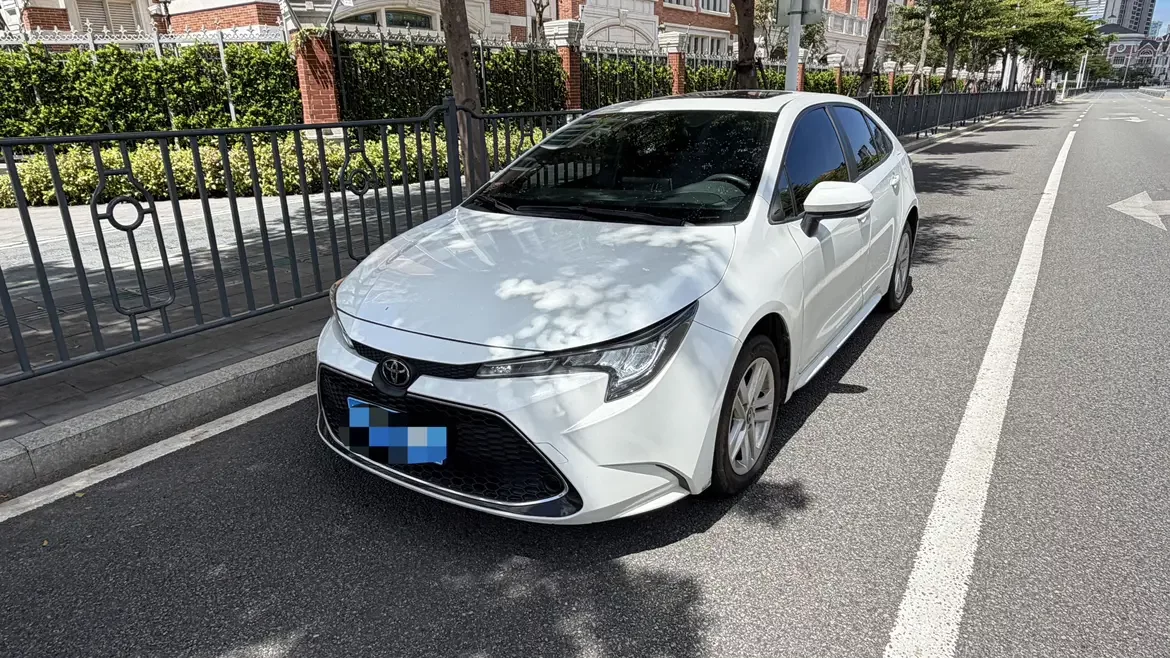 Toyota Levin (Lei Ling)  из Китая