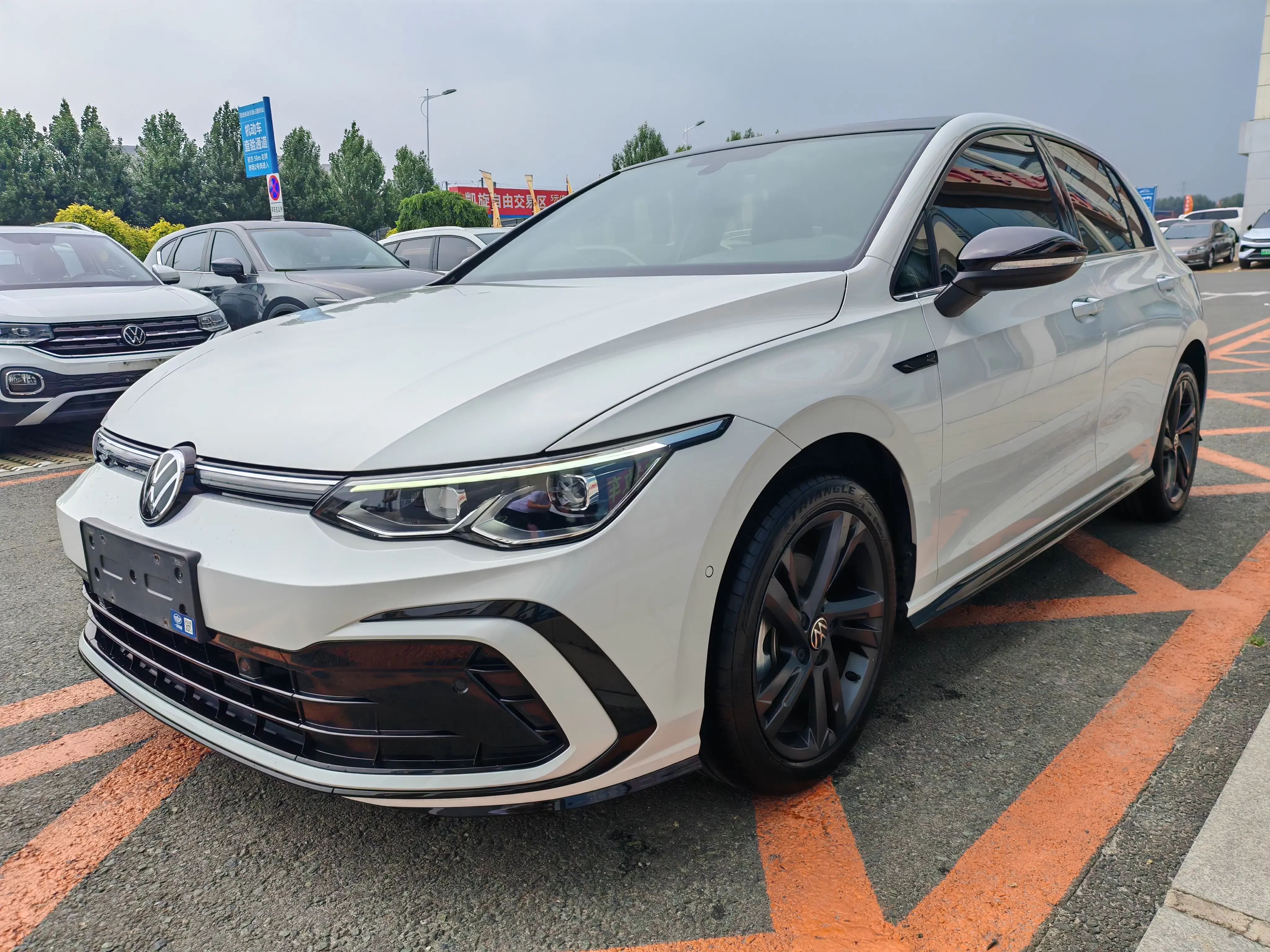 Volkswagen golf