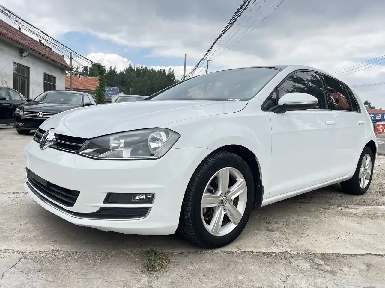 Volkswagen golf  из Китая