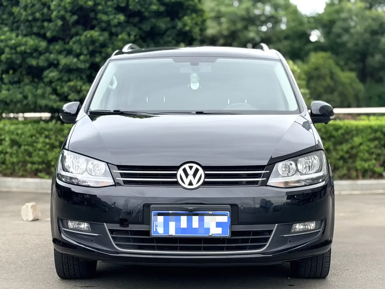 Volkswagen Sharon
