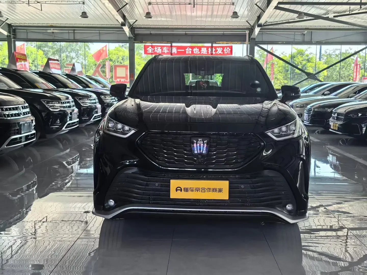 Toyota Crown Kluger