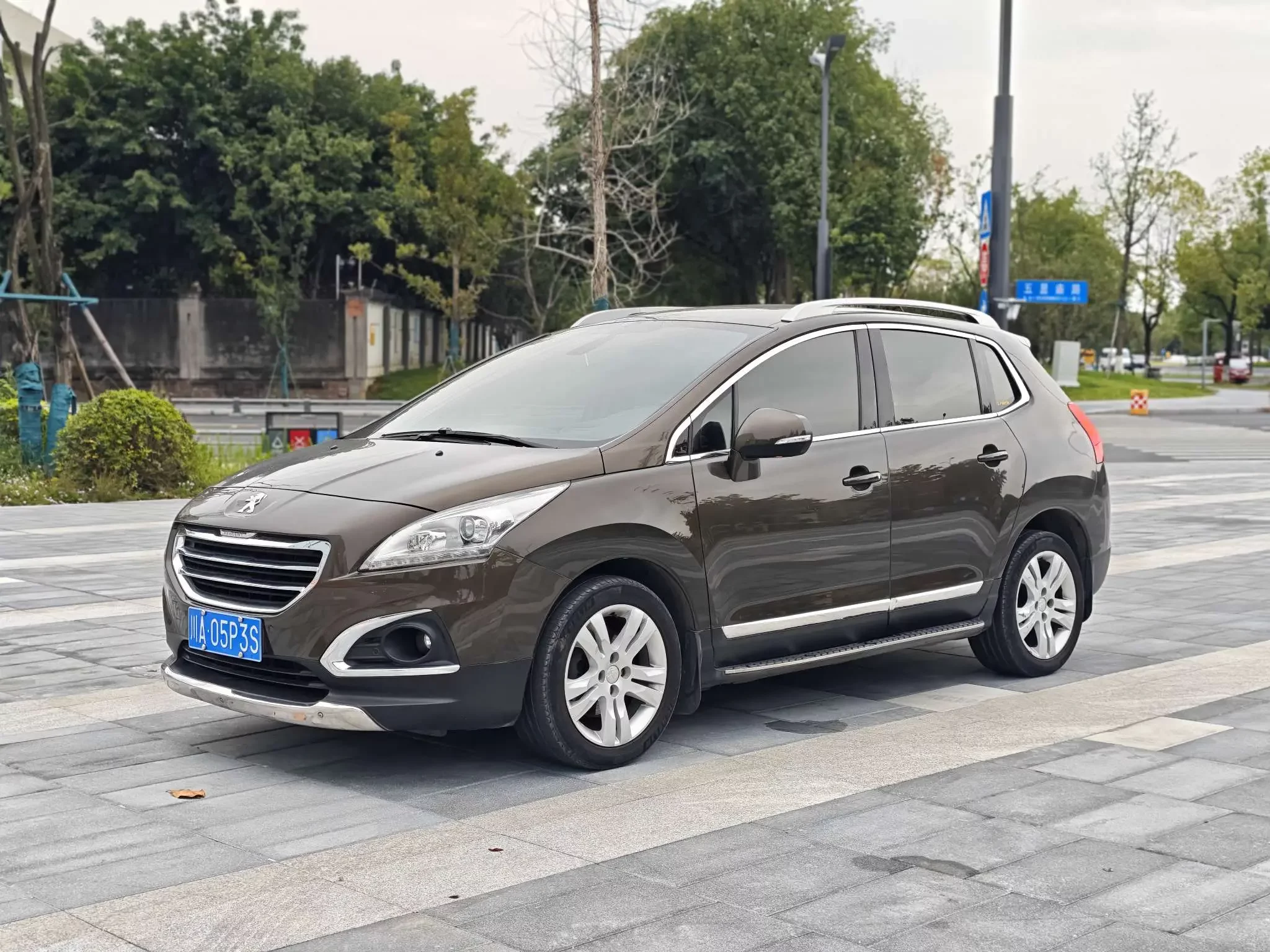 Peugeot 3008  из Китая