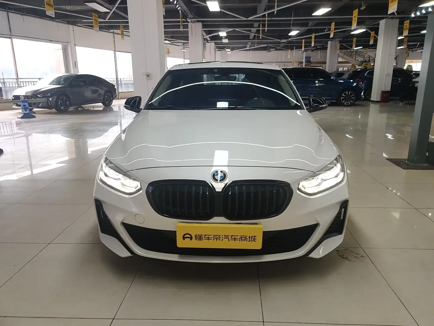 BMW 1 Series  из Китая