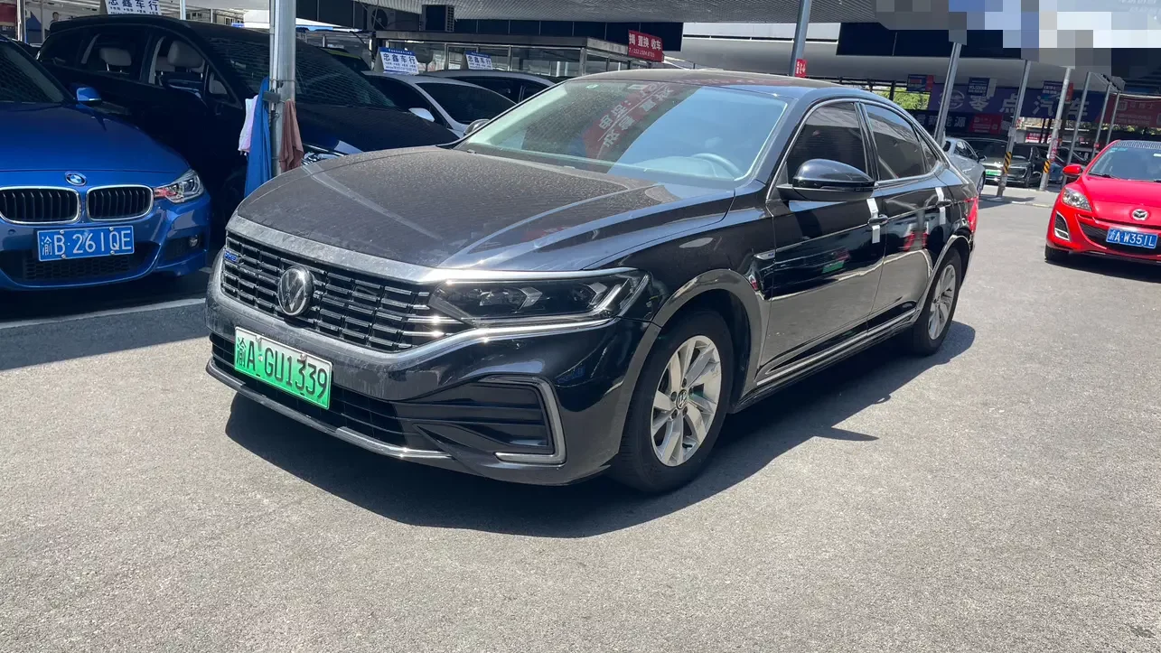 Volkswagen Passat PHEV