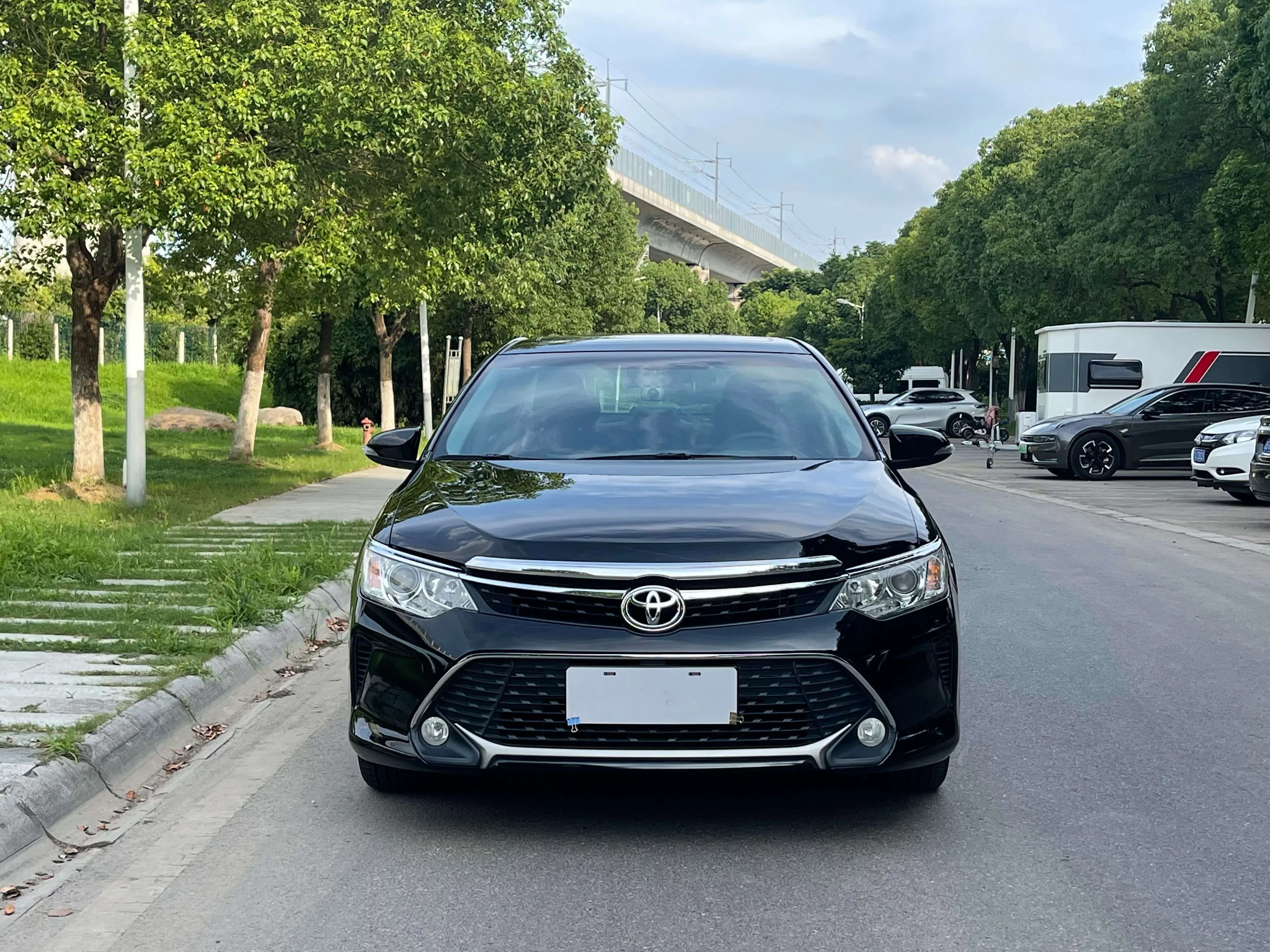 Toyota Camry  из Китая