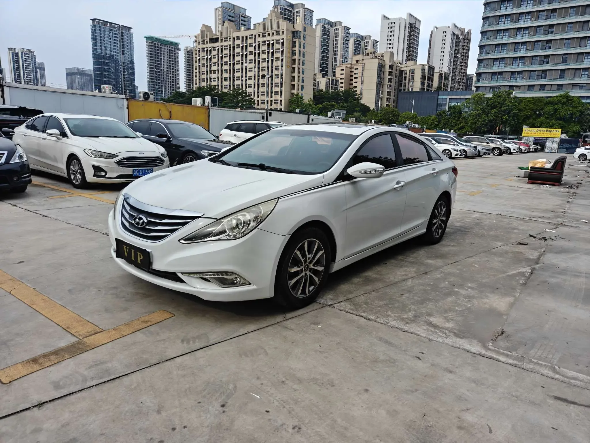 Hyundai sonata eight  из Китая